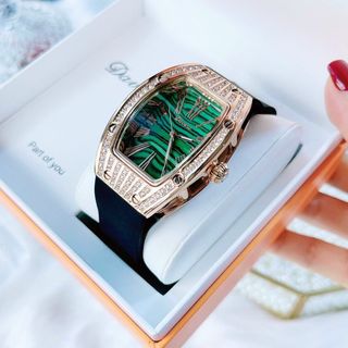 Đồng hồ Davena