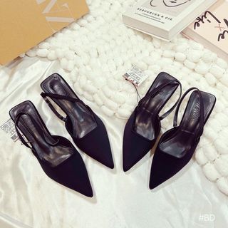 San dan cao gót màu đen