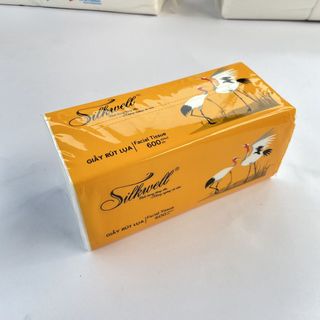 Giấy ăn rút lụa 200 tờ 3 lớp cao cấp Silkwell sếu đầu đỏ