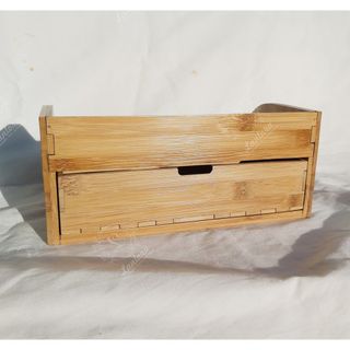 Kệ gia vị 2 tầng bậc thang bằng gỗ tre ghép thanh