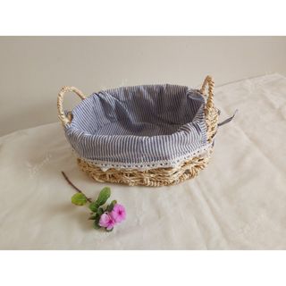 Khay cói oval có quai kèm vải lót cotton, giỏ đan từ sợi buông hàng VN, hình thật chụp