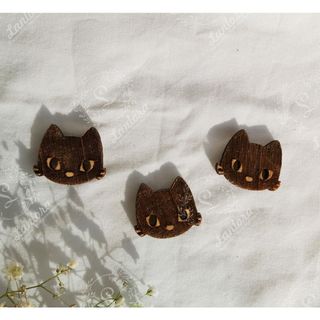 Móc khóa, cúc áo hình động vật cute bằng gỗ tre tự nhiên