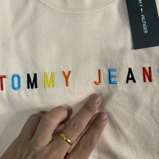 Áo Phông cotton 2 chiều thêu xịn đét