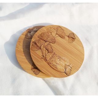 Miếng lót cốc, đế lót ly tròn họa tiết lá dương xỉ bằng gỗ tre ép 100%, bamboo coaster