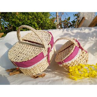 Giỏ picnic, giỏ cói oval đựng trái cây có nắp đậy đan có lót , sản xuất tại Việt Nam, hình thật chụp
