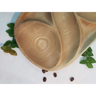 Khay ăn dặm nhiều ngăn, đĩa đựng bánh kẹo bằng gỗ tần bì nguyên khối không sơn hình chữ nhật