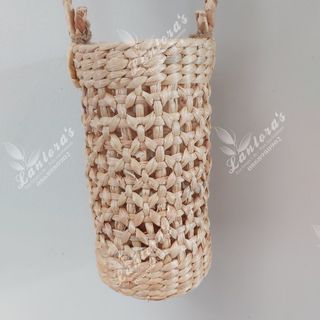 Túi treo ly bằng lục bình miệng túi 7cm, thân túi 20cm