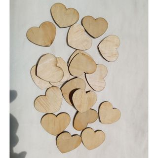 Set 50 trái tim gỗ size 4cm trang trí tiệc cưới giá sỉ