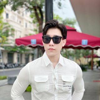 ÁO ĐŨI CÓ TUI THÊU CHỮ NHIỀU MÀU