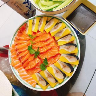 Cá Trích Ép Trứng Sashimi