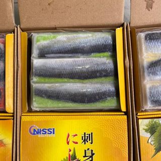 Cá Trích Ép Trứng Sashimi
