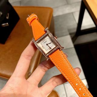 ĐỒNG HỒ HERRMES NỮ DÂY DA NEW