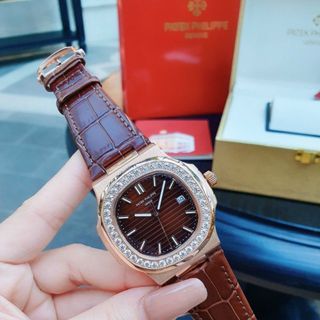 ĐỒNG HỒ PATEK PHlLIPPE NAUTILUS NÂU NEW