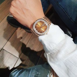 ĐỒNG HỒ PATEK PHlLIPPE NAUTILUS ROSE GOLD NEW