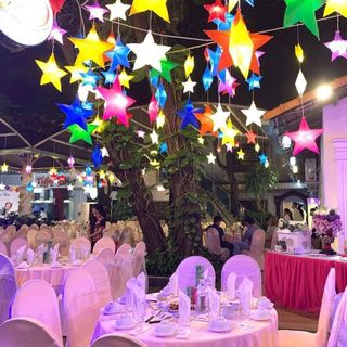 Lồng đèn ngôi sao nhựa