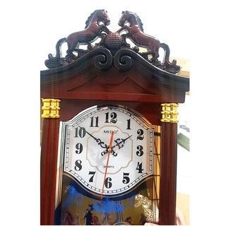 Đồng hồ treo tường quả lắc con ngựa phong thủy (có lắc)