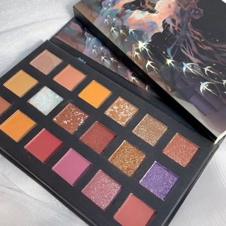Phấn mắt cô gái đen 18 ô nội địa trung