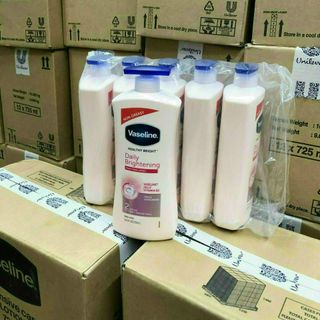 Sữa dưỡng thể Vaseline Healthy Bright hồng Mỹ 725ml
