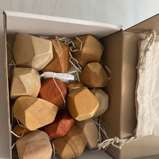 ĐÁ GỖ CÂN BẰNG- ĐỒ CHƠI GỖ AN TOÀN CHO BÉ - ĐÁ GỖ CÂN BẰNG TUMI ISHI