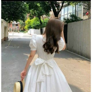 Đầm váy trắng form dài lệch tà (kèm hình thật)