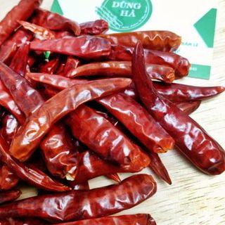 Ớt khô còn cuống - không cuống