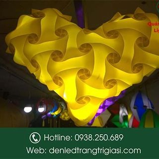 Lồng Đèn Nhựa Thả Trang Trí Kiểu Ráp IQ Trái Tim 30cm - Trang Trí Ngoài Trời