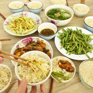 Hạt Diêm Mạch (Quinoa) Trắng hữu cơ - Nhập khẩu trực tiếp từ Peru túi 2kg
