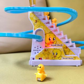 Vịt Cầu Trượt - Vịt Leo Thang Cho Bé