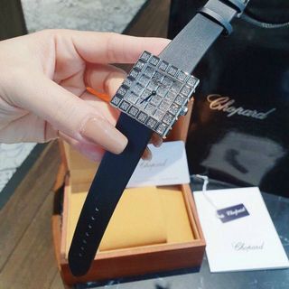 ĐỒNG HỒ CHOPPARD VUÔNG DA NỮ NEW SALE