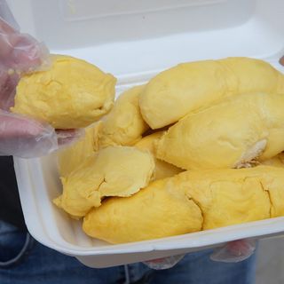 cơm sầu riêng đông lạnh