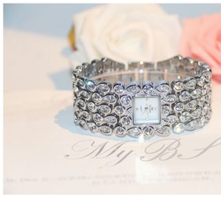 Đồng hồ bv vuông