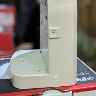 Chân Đế Dome Ren Đồng cho Camera Onvizcam, Ezviz, imou, kbvision - Chân Đế chữ L gắn tường