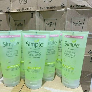 Sửa rửa mặt Simple 150ml