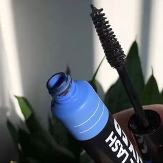 Mascara dạng Xoay Cappuvini, sỉ 25k/cây