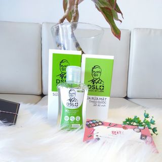 SỮA RỬA MẶT THẢO DƯỢC THẾ HỆ MỚI DƯỢC SỸ LIÊN