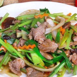 Tỏi lá