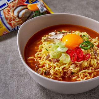 Thùng Mì Jin Ramen cay Ottogi 120gx20