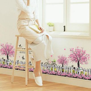 Đề can dán tường hàng rào hoa bướm lãng mạn trang trí phòng ngủ phòng khách