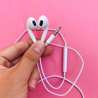 Tai Nghe foxconn FREESHIPTai 3.5mm Có Mic Âm Thanh Trong, Bass ấm sâu và trầm Cho ip,sam sung,oppo,vivo..