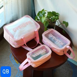 Xét túi đựng mĩ phẩm