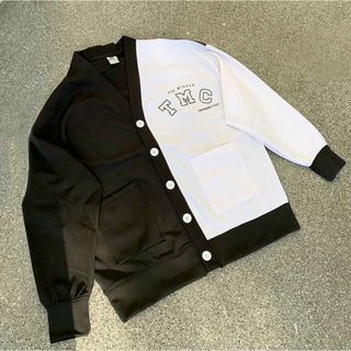 Áo khoác bomber nỉ nút form đẹp chuẩn