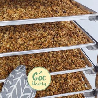 GRANOLA DÒNG CƠ BẢN 50% HẠT - 50% YẾN MẠCH