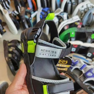Sandal trẻ em R006-651