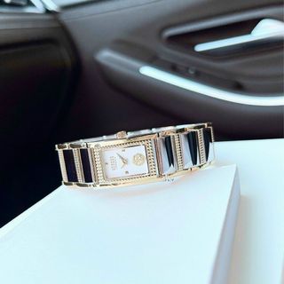 ĐỒNG HỒ VERSUS SEASON NEW