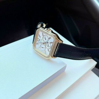 ĐỒNG HỒ GUEES VUÔNG NEW