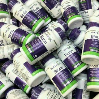 Viên uống mọc tóc Natrol Biotin của Mỹ 100v