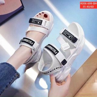 Sandal nữ sỉ kiện 15/6/22