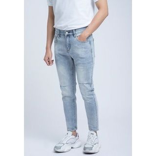 Quần jean nam xanh rách gối ống Slim fit, dáng ôm SUMYF