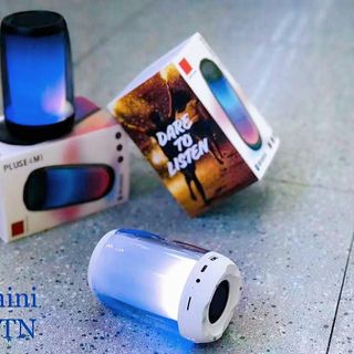 Loa bluetooth Pluse Mini 4 dạng ống led nháy đổi màu giá sỉ - giá bán buôn