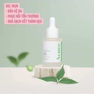 Com bo trị mụn Aenee